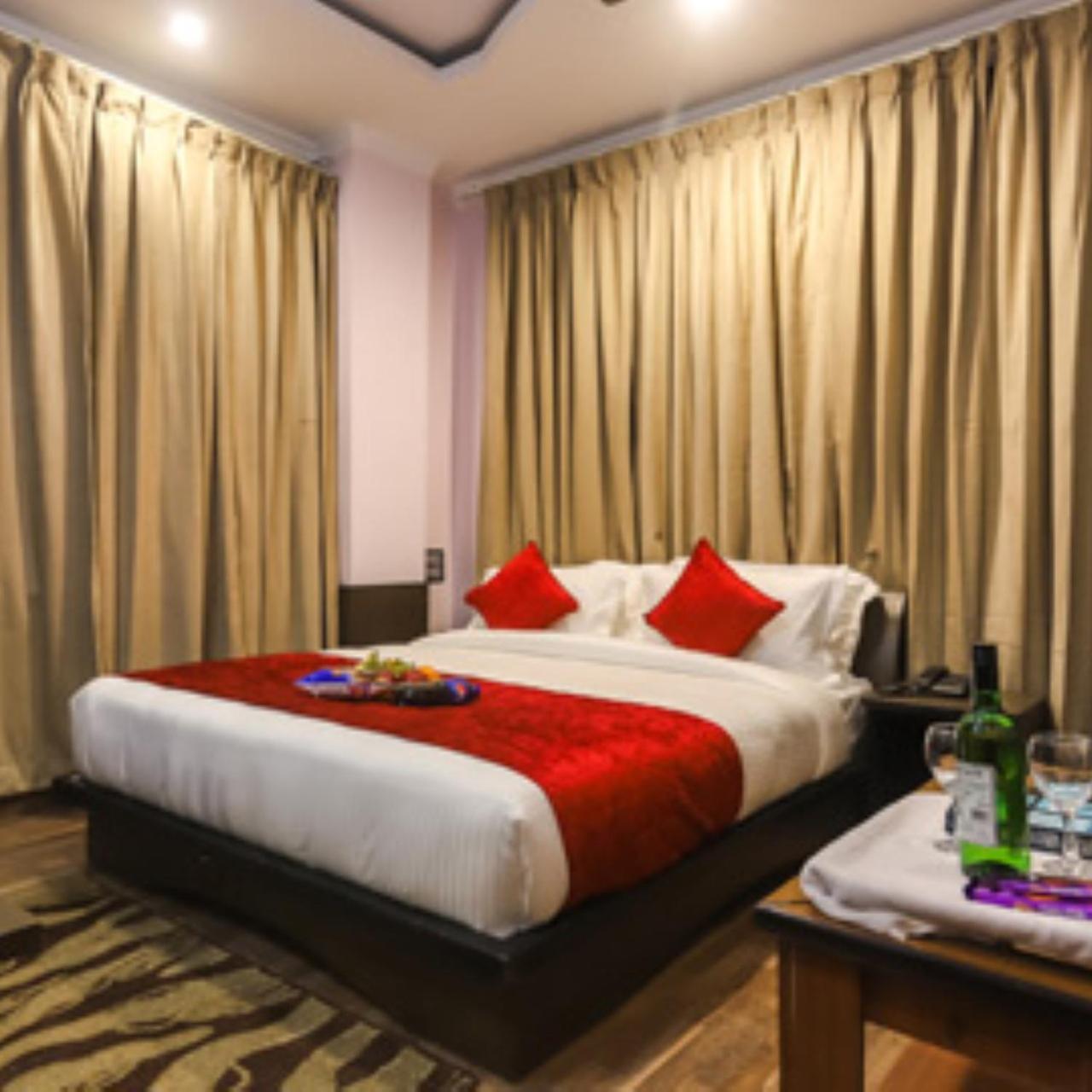 Hotel Holiday Hill, Near Mall Road, Mcleodganj# Parking#Restaurant Dharamshala Eksteriør bilde