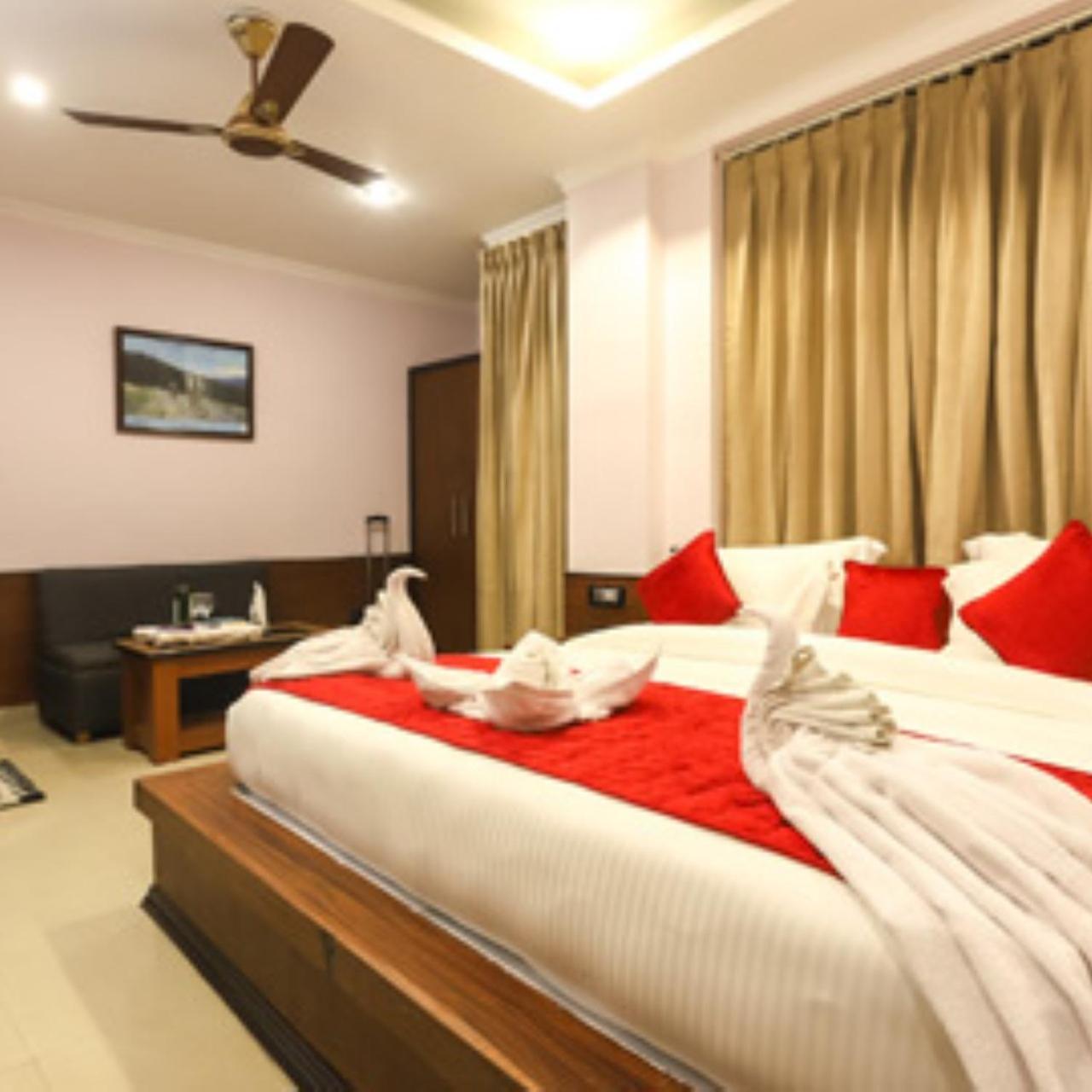 Hotel Holiday Hill, Near Mall Road, Mcleodganj# Parking#Restaurant Dharamshala Eksteriør bilde