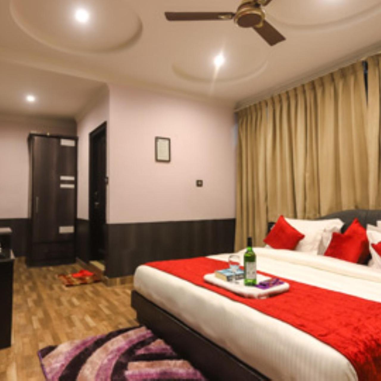 Hotel Holiday Hill, Near Mall Road, Mcleodganj# Parking#Restaurant Dharamshala Eksteriør bilde