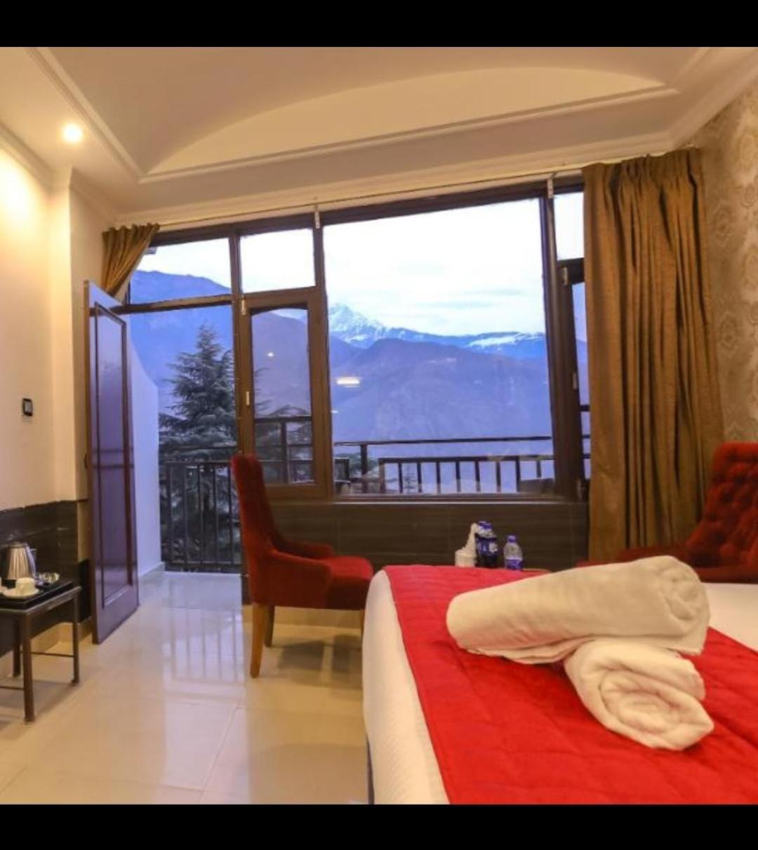 Hotel Holiday Hill, Near Mall Road, Mcleodganj# Parking#Restaurant Dharamshala Eksteriør bilde
