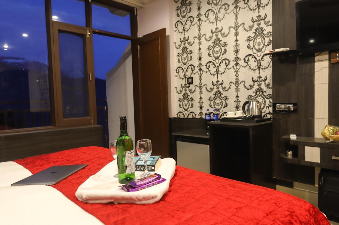 Hotel Holiday Hill, Near Mall Road, Mcleodganj# Parking#Restaurant Dharamshala Eksteriør bilde