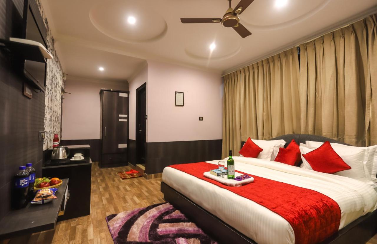 Hotel Holiday Hill, Near Mall Road, Mcleodganj# Parking#Restaurant Dharamshala Eksteriør bilde