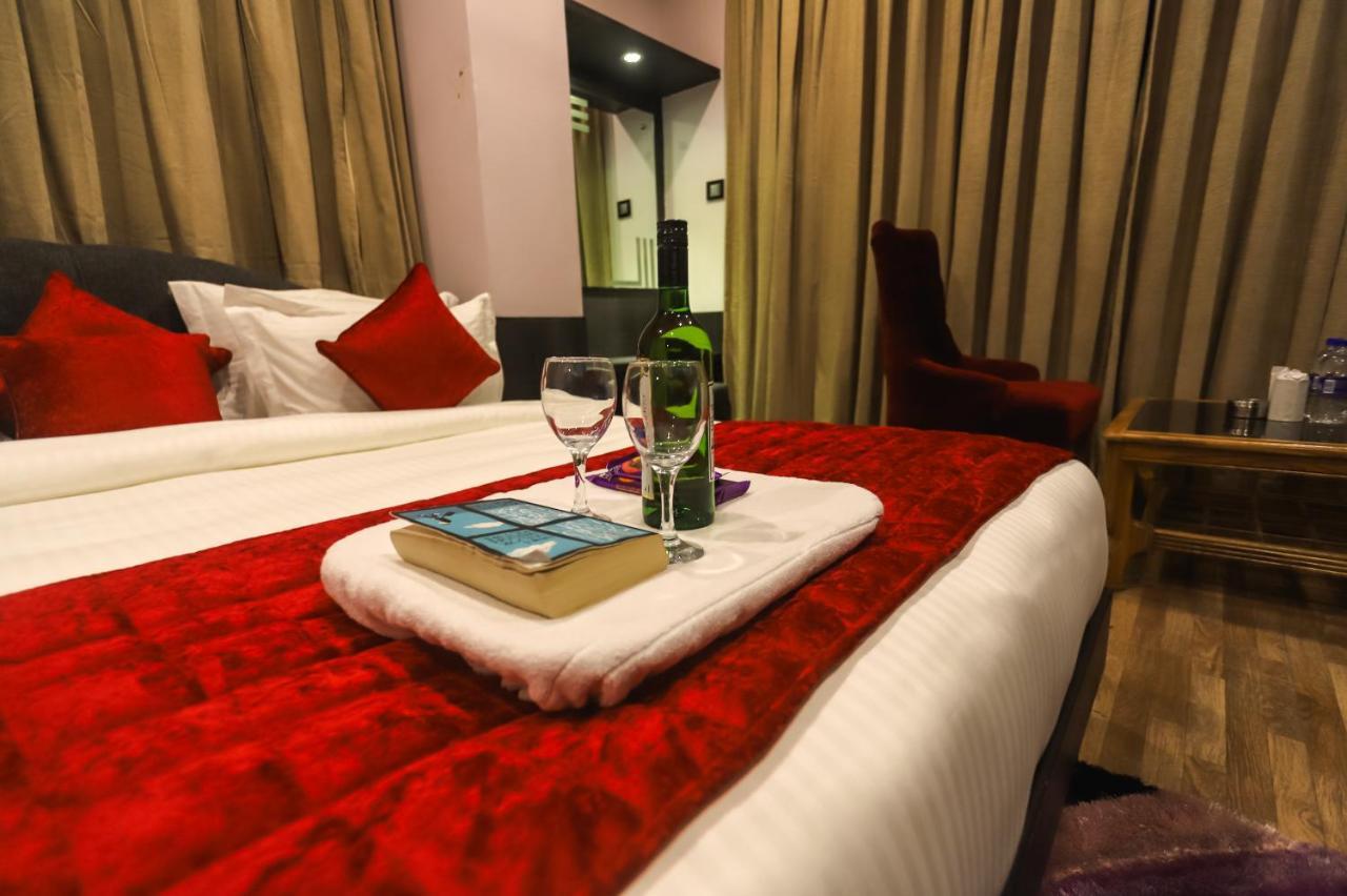 Hotel Holiday Hill, Near Mall Road, Mcleodganj# Parking#Restaurant Dharamshala Eksteriør bilde