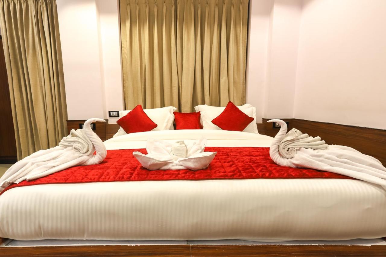 Hotel Holiday Hill, Near Mall Road, Mcleodganj# Parking#Restaurant Dharamshala Eksteriør bilde