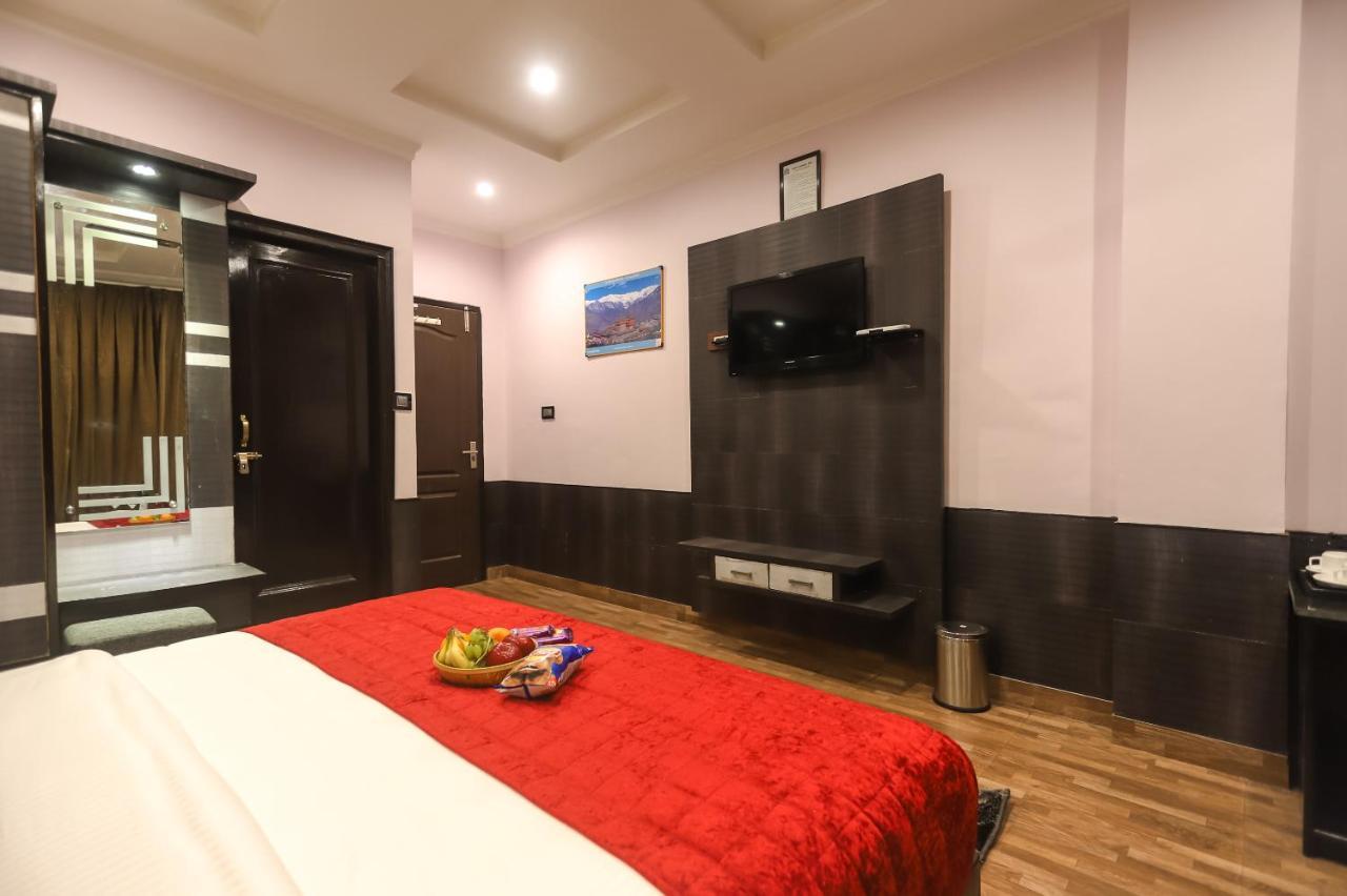 Hotel Holiday Hill, Near Mall Road, Mcleodganj# Parking#Restaurant Dharamshala Eksteriør bilde